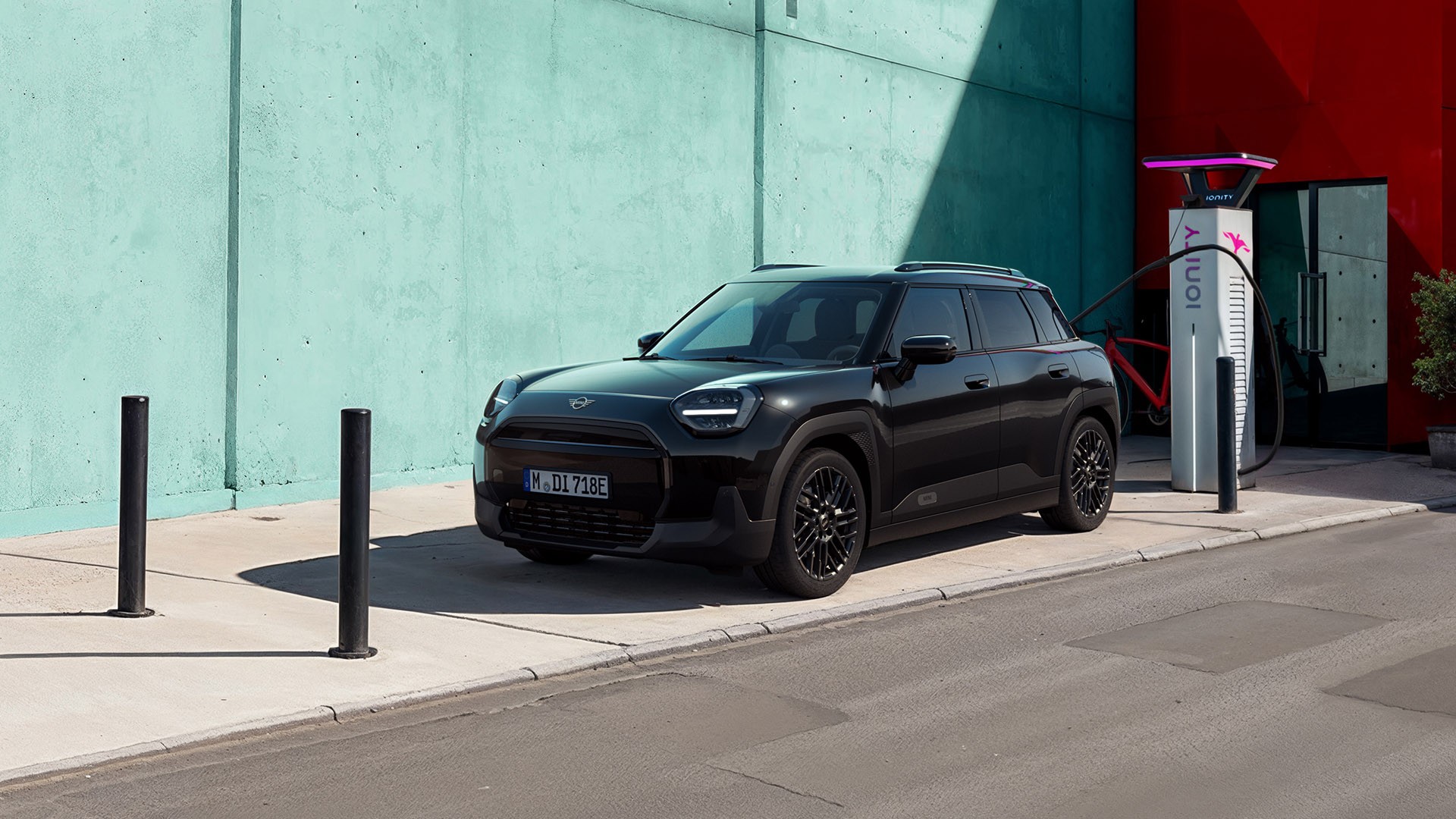 Offerta All-Electric MINI Aceman Blackyard